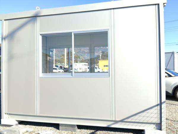 静岡県藤枝店/展示場の新棟ユニットハウス・プレハブ・コンテナハウス38MSL(2.43坪)の本体の外観