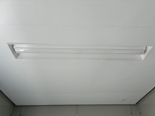 岡山県東岡山店/展示場の中古ユニットハウス・プレハブ・コンテナハウスCT-41J(2.84坪)の各設備の照明器具
