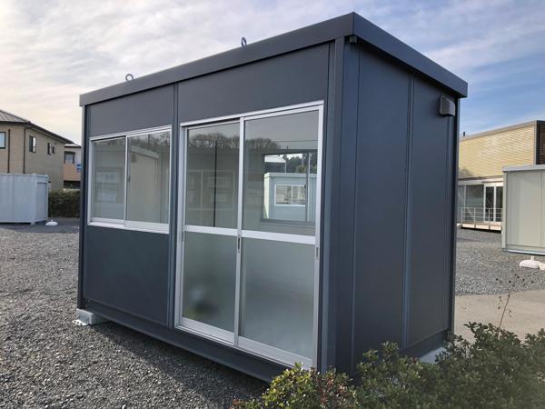 茨城県常陸大宮店/展示場の新棟ユニットハウス・プレハブ・コンテナハウス38MSL(2.43坪)の本体の外観