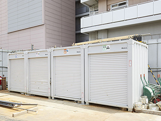 工事現場の資材倉庫